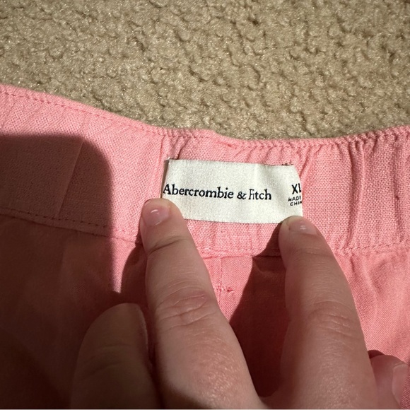 Abercrombie & Fitch Tailored Linen Shorts - Picture 8 of 12